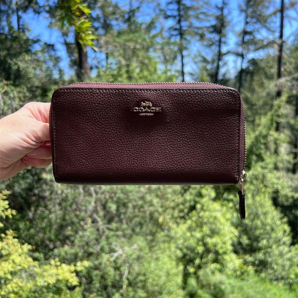 COACH Long Zip-Around Wallet Brown Pebble Leather Gold Hardware AUTHENTIC